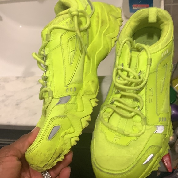 Neon fila shoes - Picture 2 of 9